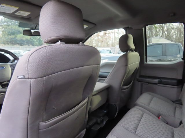 Used 2016 Ford F150 XLT w/ Equipment Group 302A Luxury AWD/4WD image 16