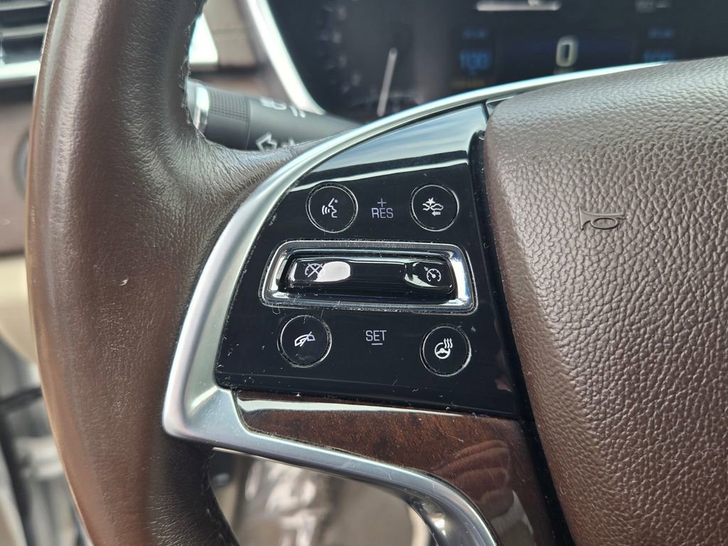Used 2016 Cadillac SRX Luxury w/ Driver Awareness Package AWD/4WD image 23