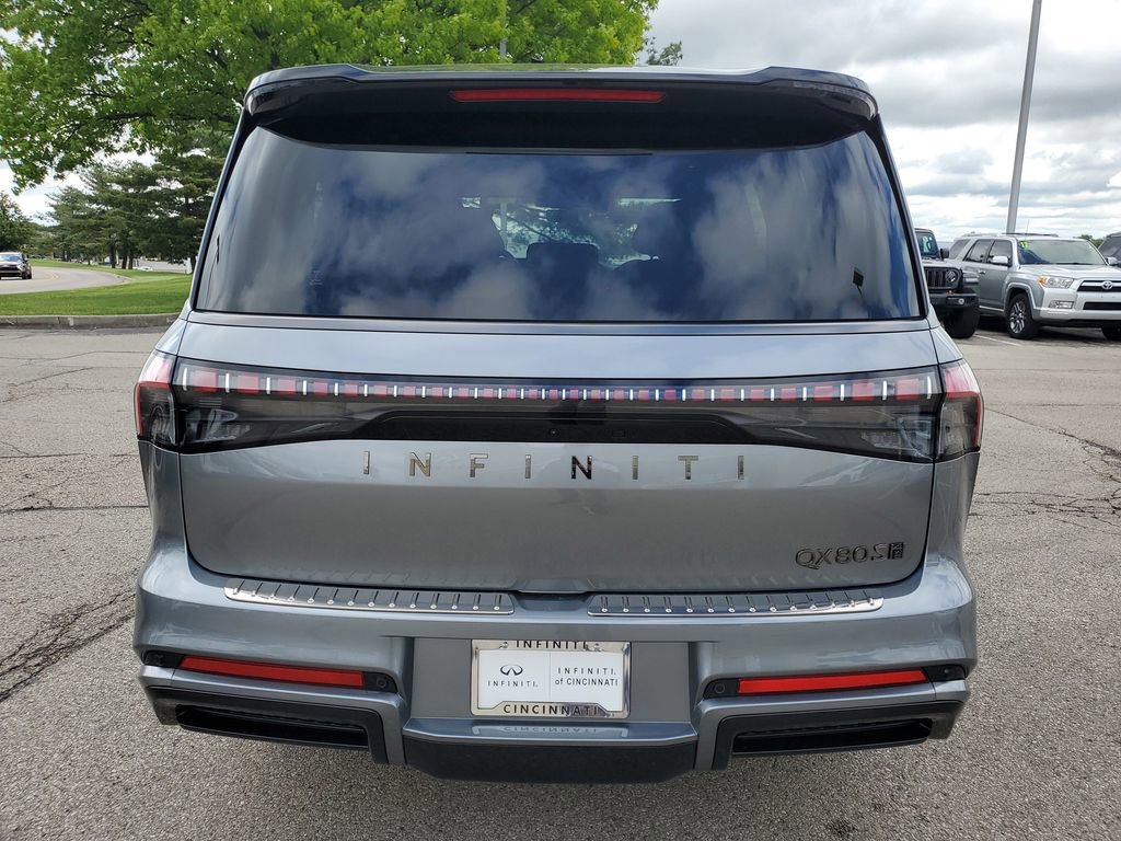 New 2026 INFINITI QX80 4WD w/ Sport Exterior Package image 3