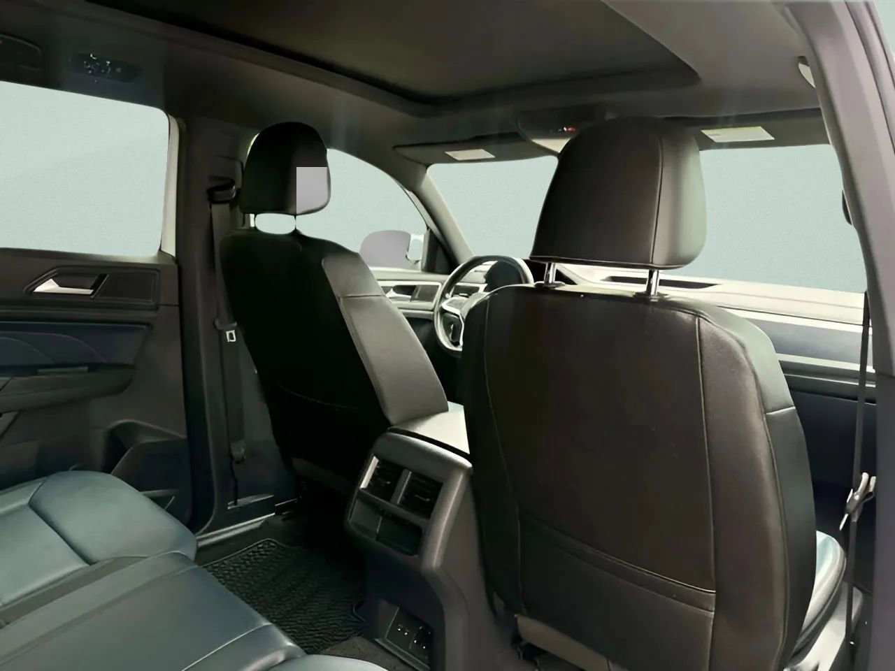 Used 2021 Volkswagen Atlas Cross Sport SEL image 22