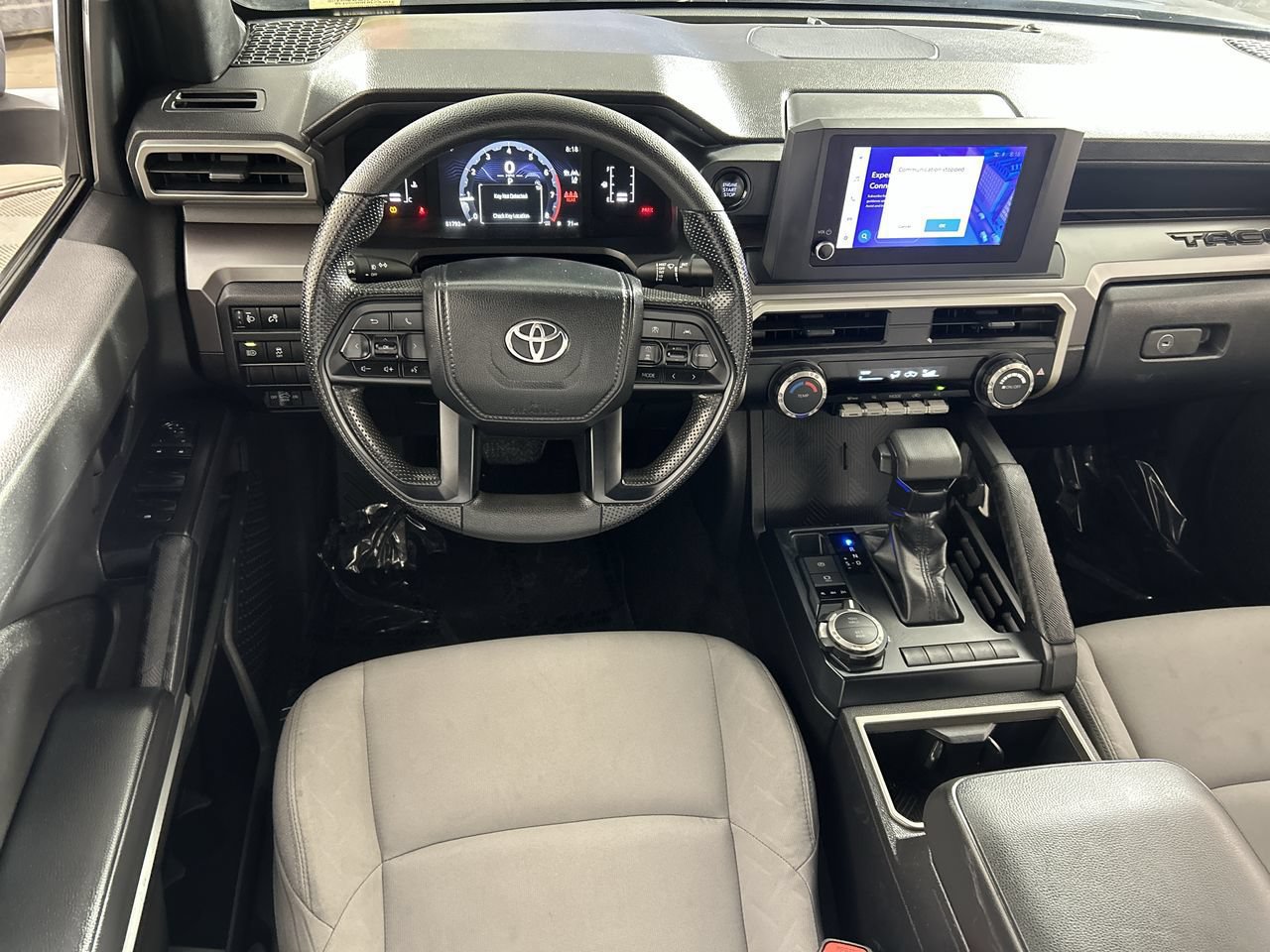 Used 2024 Toyota Tacoma SR5 AWD/4WD image 22