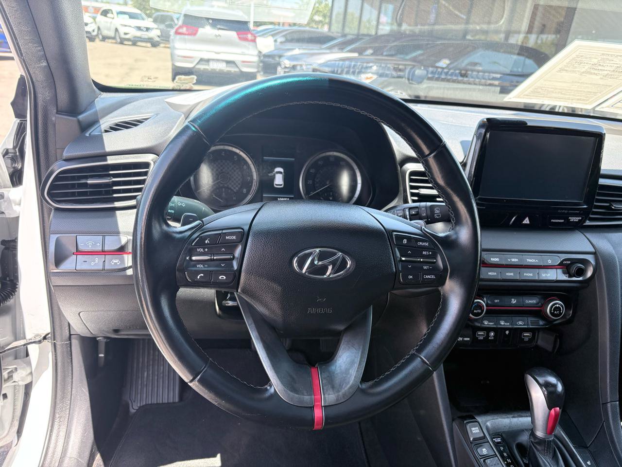 Used 2020 Hyundai Veloster 2.0 Premium FWD image 10