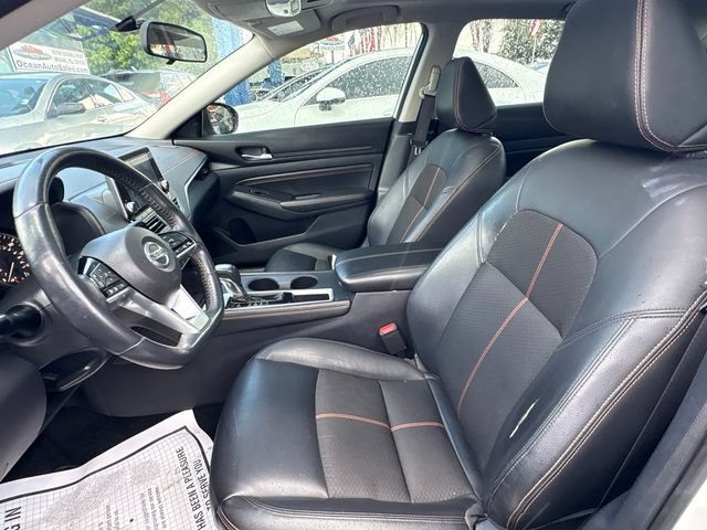 Used 2019 Nissan Altima 2.5 SR w/ SR Premium Package FWD image 13