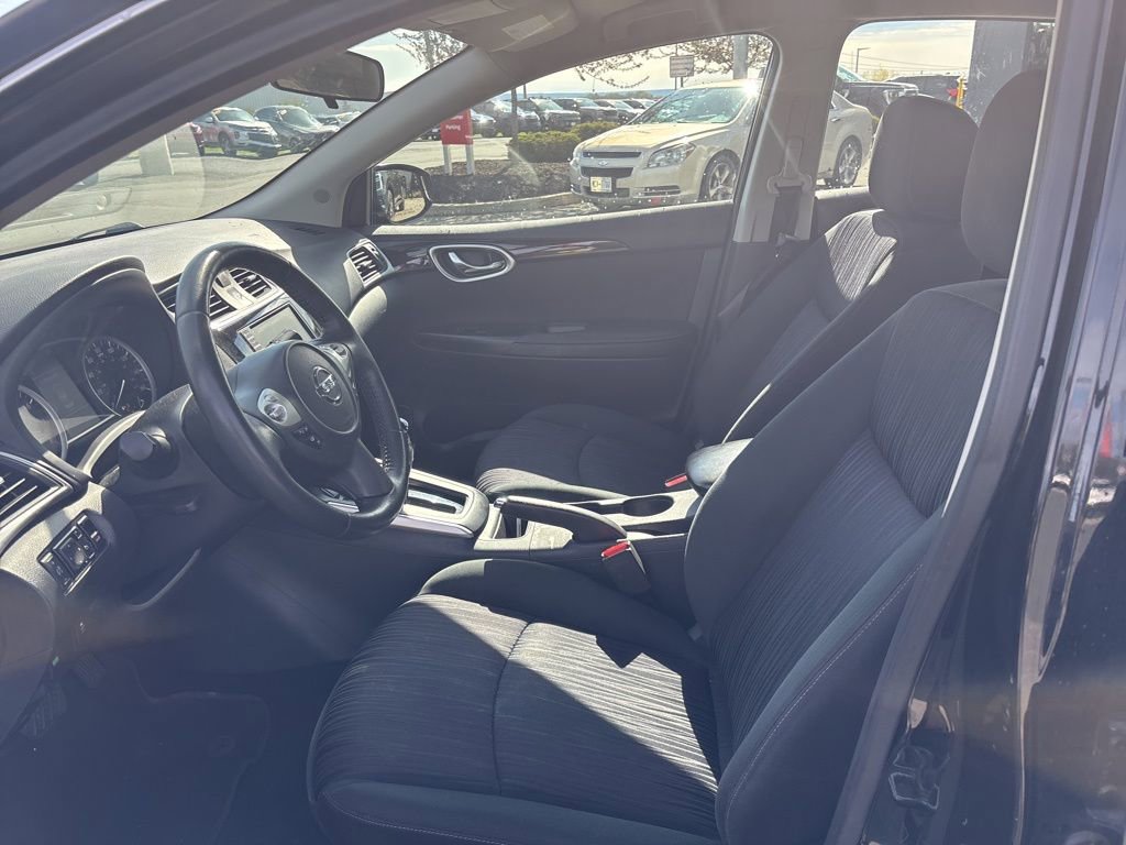 Used 2019 Nissan Sentra SV FWD image 11