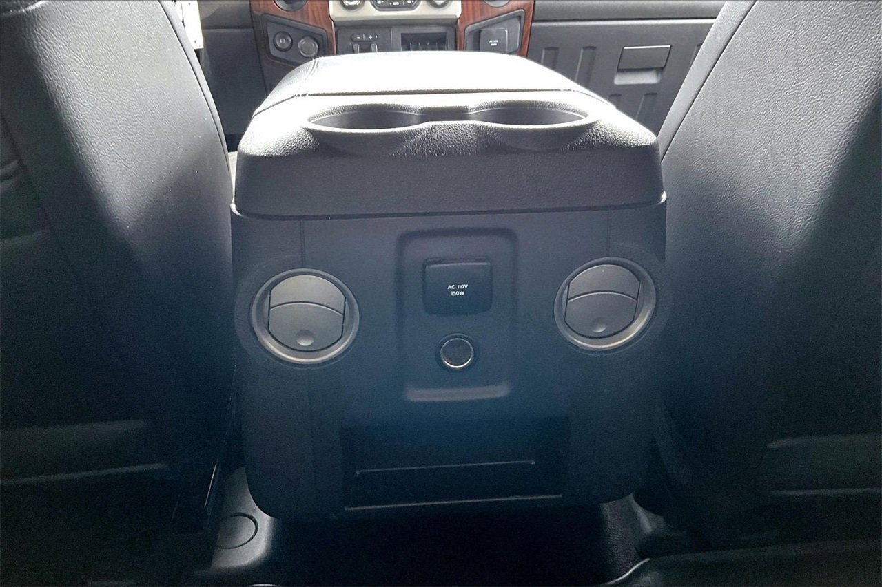 Used 2015 Ford F250 Lariat w/ Chrome Package image 14