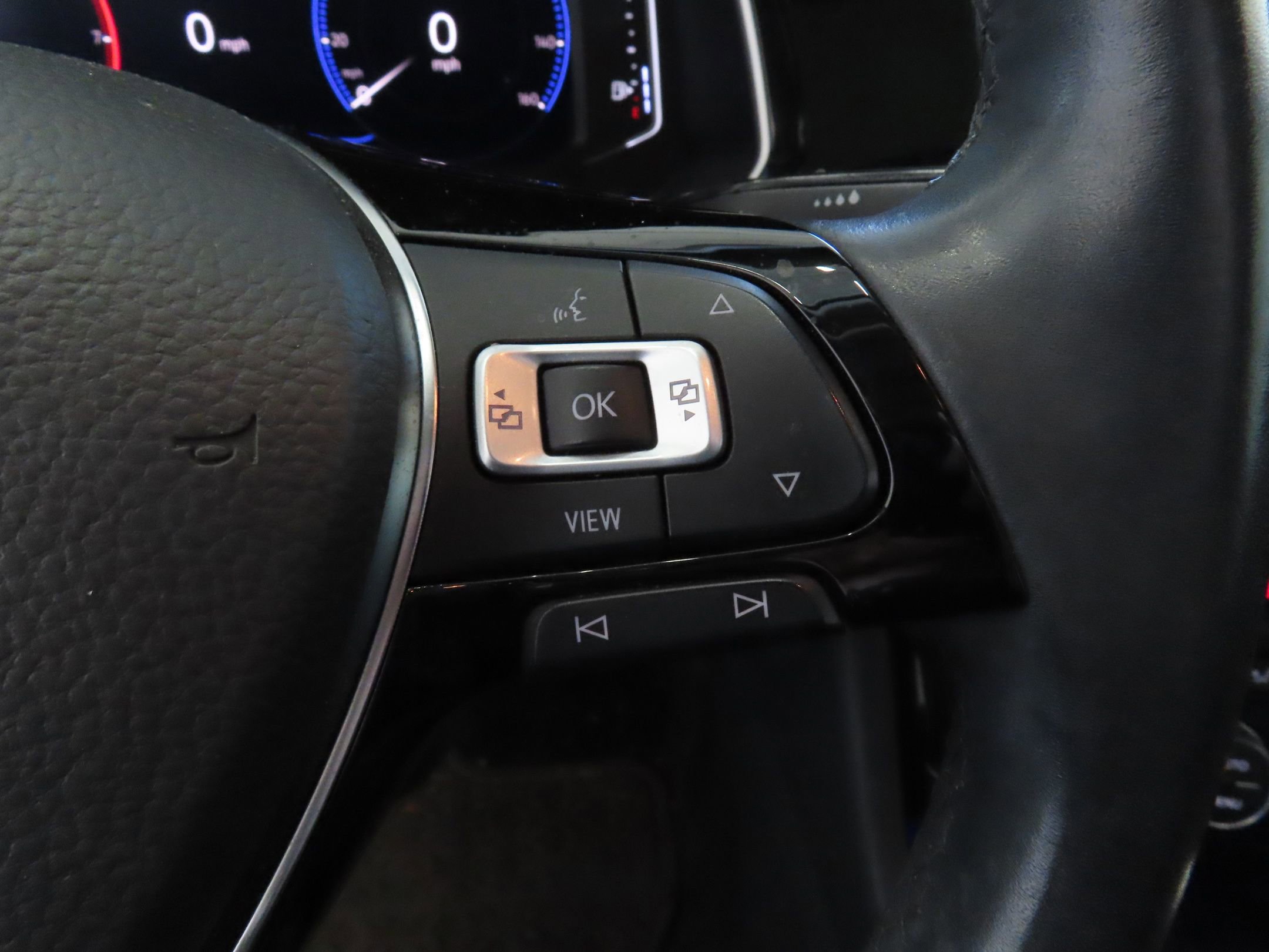 Used 2019 Volkswagen Jetta SEL image 16