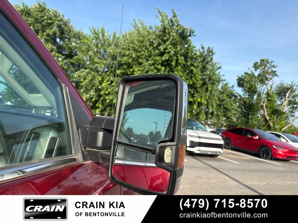 Used 2018 GMC Sierra 3500 Denali w/ Duramax Plus Package AWD/4WD image 9