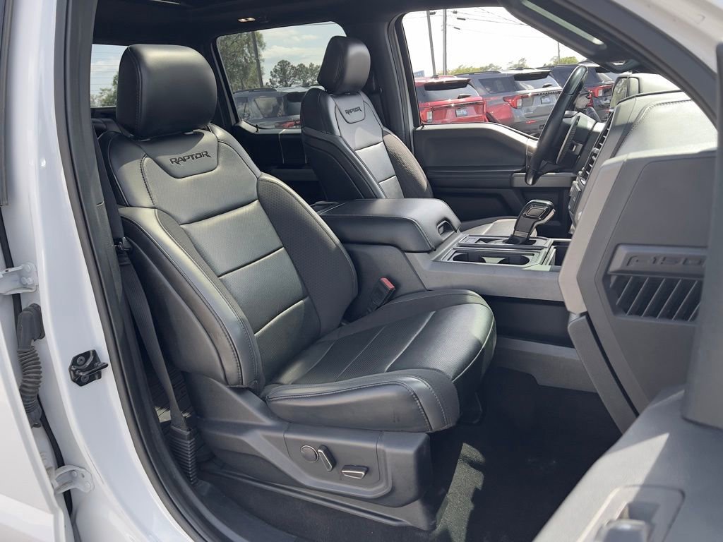 Used 2019 Ford F150 Raptor w/ Equipment Group 802A Luxury AWD/4WD image 25