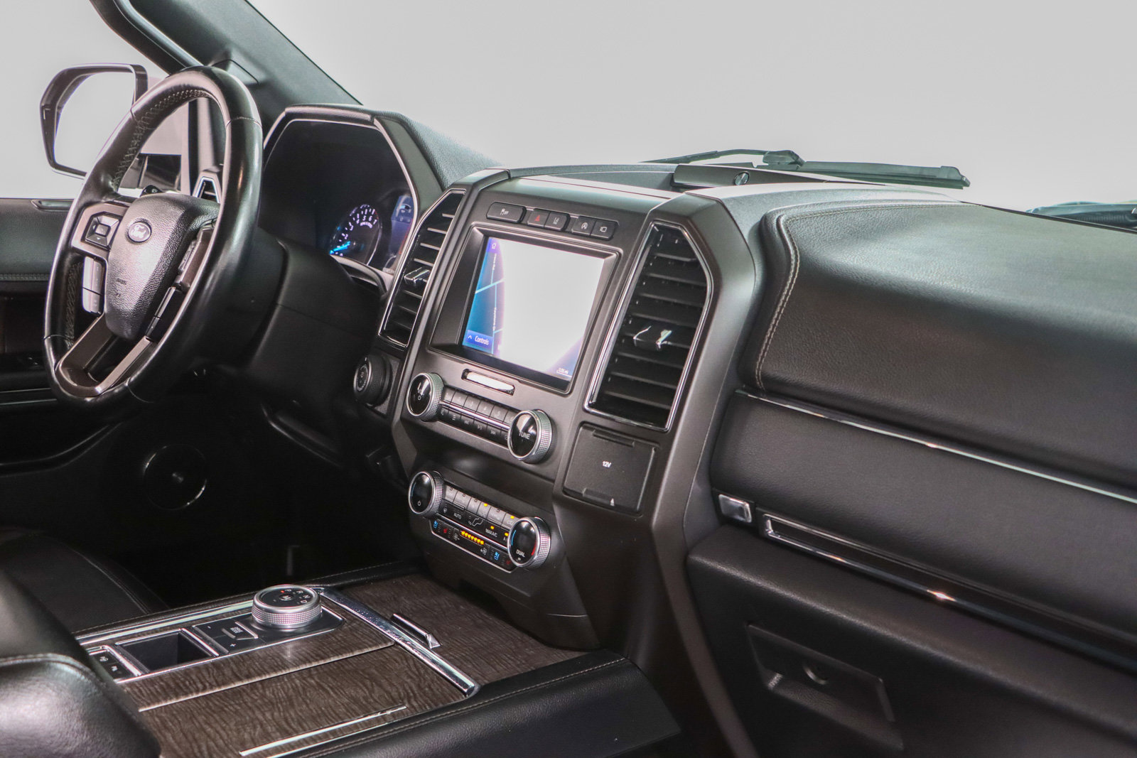 Used 2021 Ford Expedition Limited RWD image 28