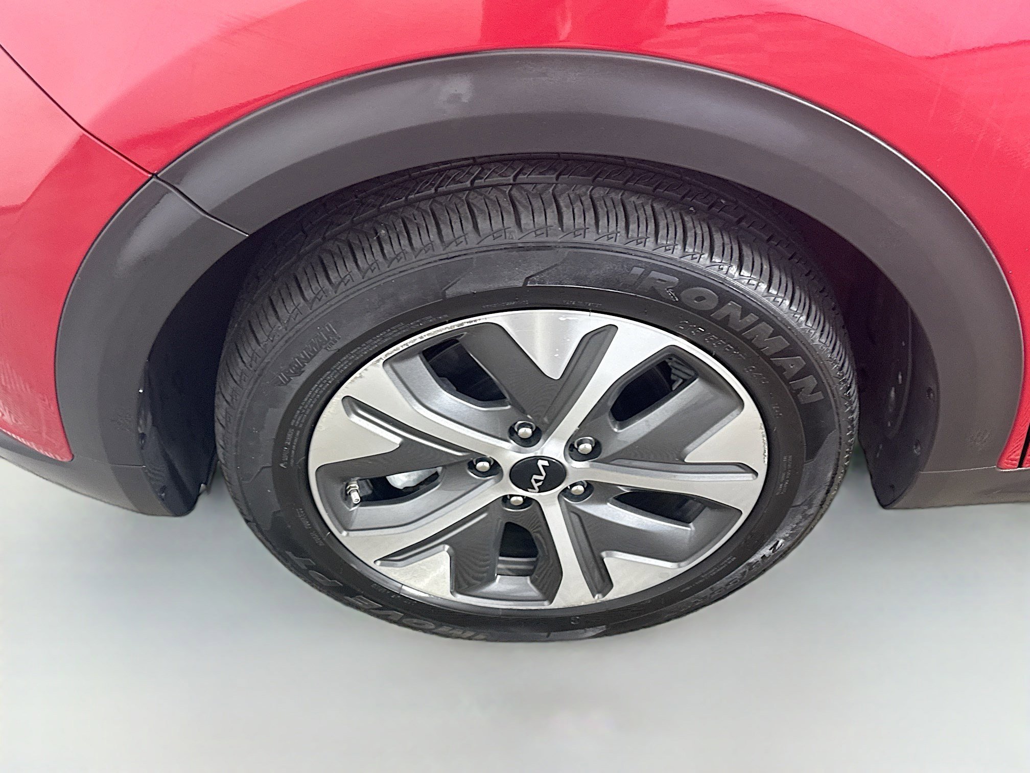 Used 2022 Kia Niro EX w/ Cold Weather Package image 38