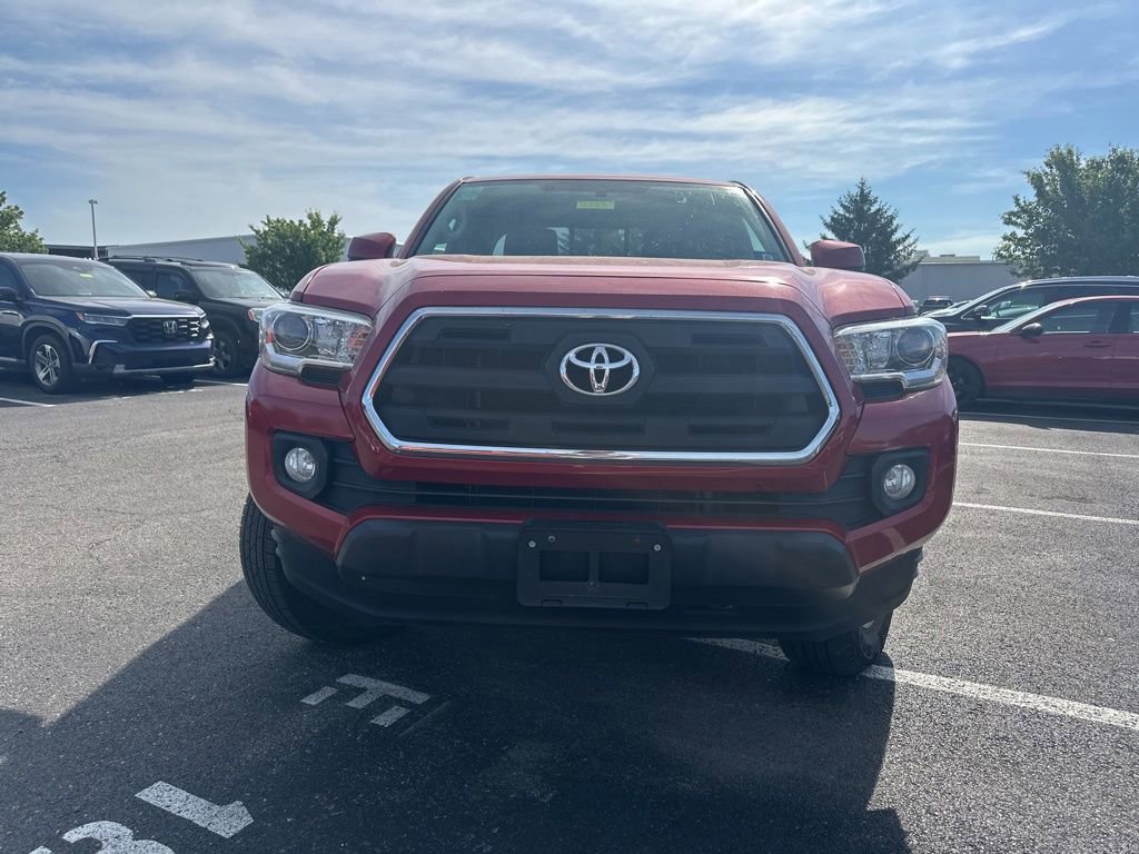 Used 2016 Toyota Tacoma SR5 w/ Towing Package AWD/4WD image 2