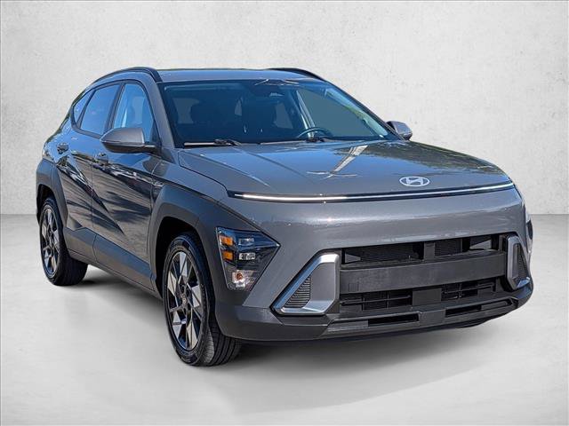 Used 2025 Hyundai Kona SEL FWD video 3