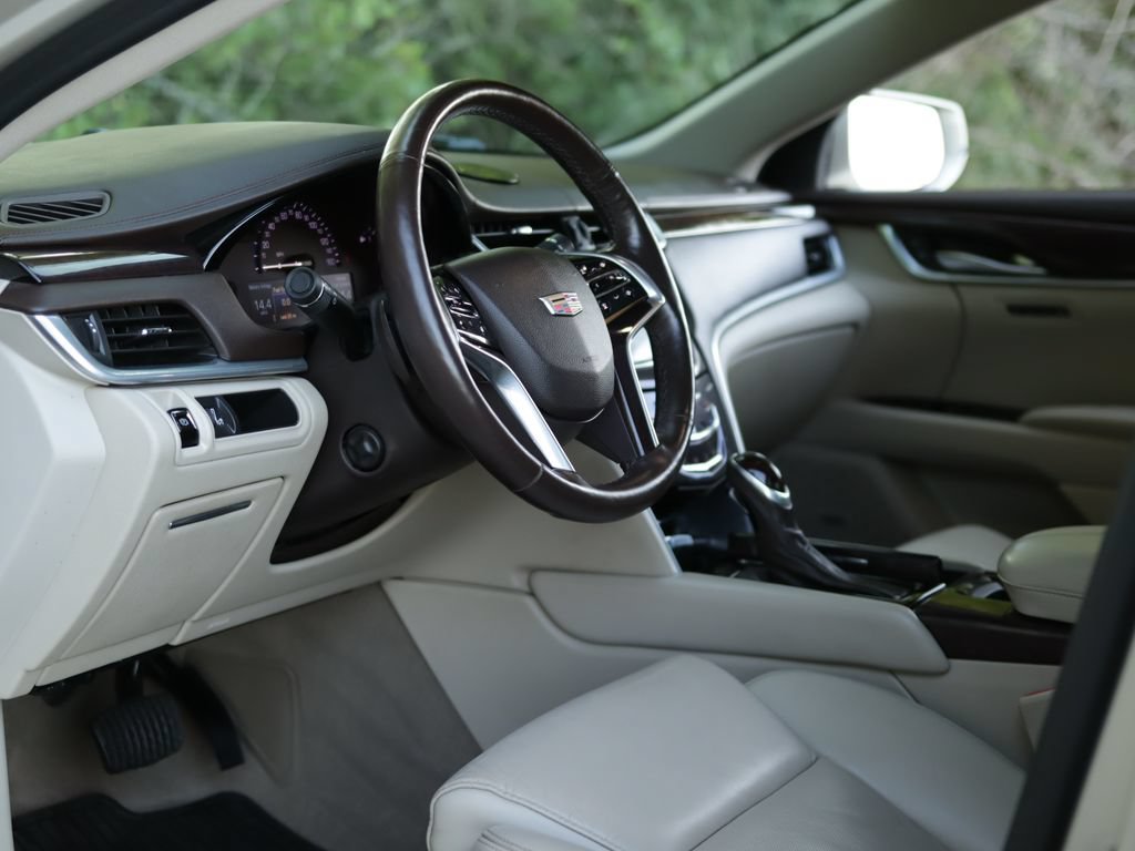 Used 2016 Cadillac XTS Luxury w/ Driver Awareness Package FWD image 9