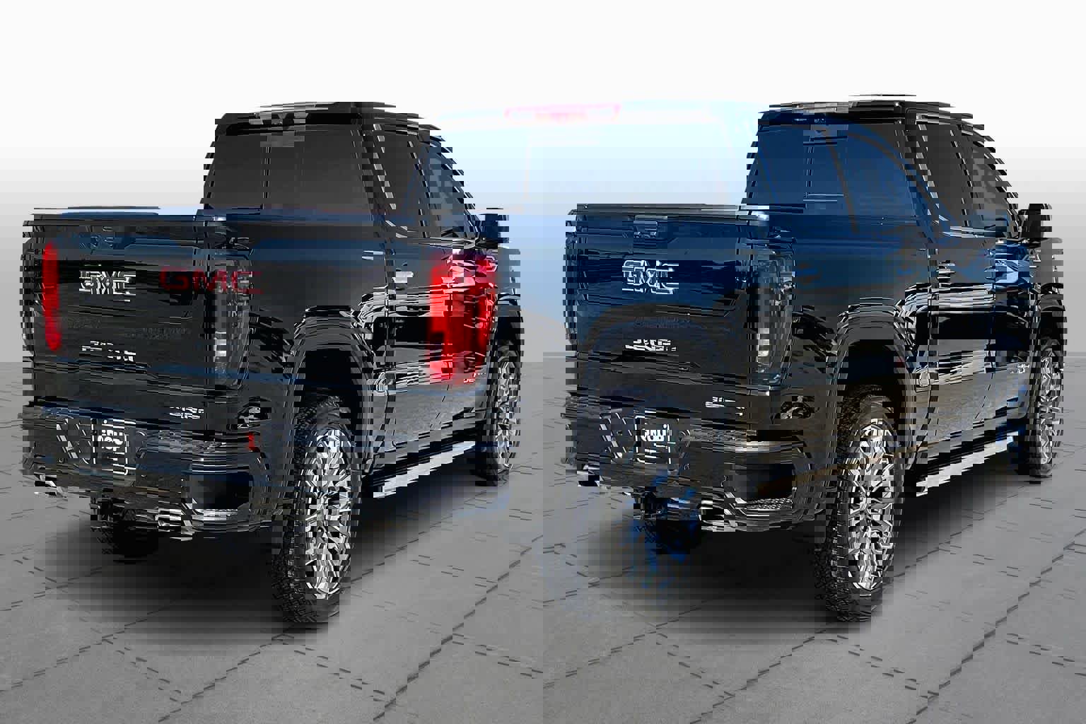 Used 2025 GMC Sierra 1500 Denali w/ Denali Reserve Package image 13