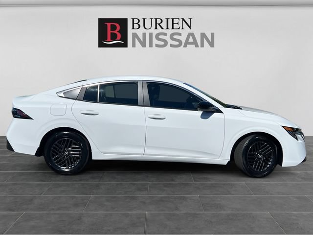 New 2026 Nissan Sentra SV w/ SV Convenience Package FWD image 6