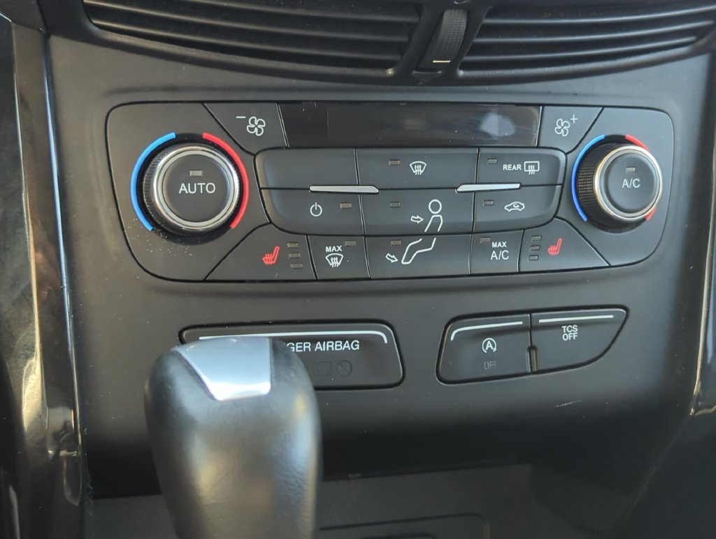 Used 2017 Ford Escape Titanium AWD/4WD image 20