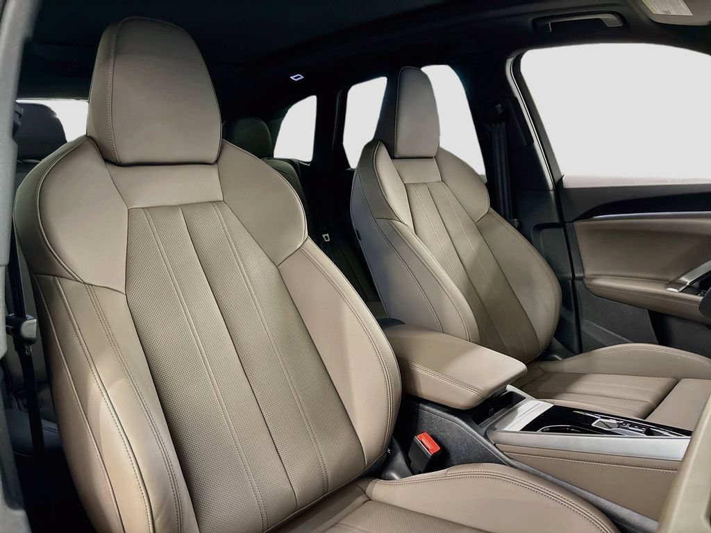 New 2026 Audi Q5 Premium Plus AWD/4WD image 15