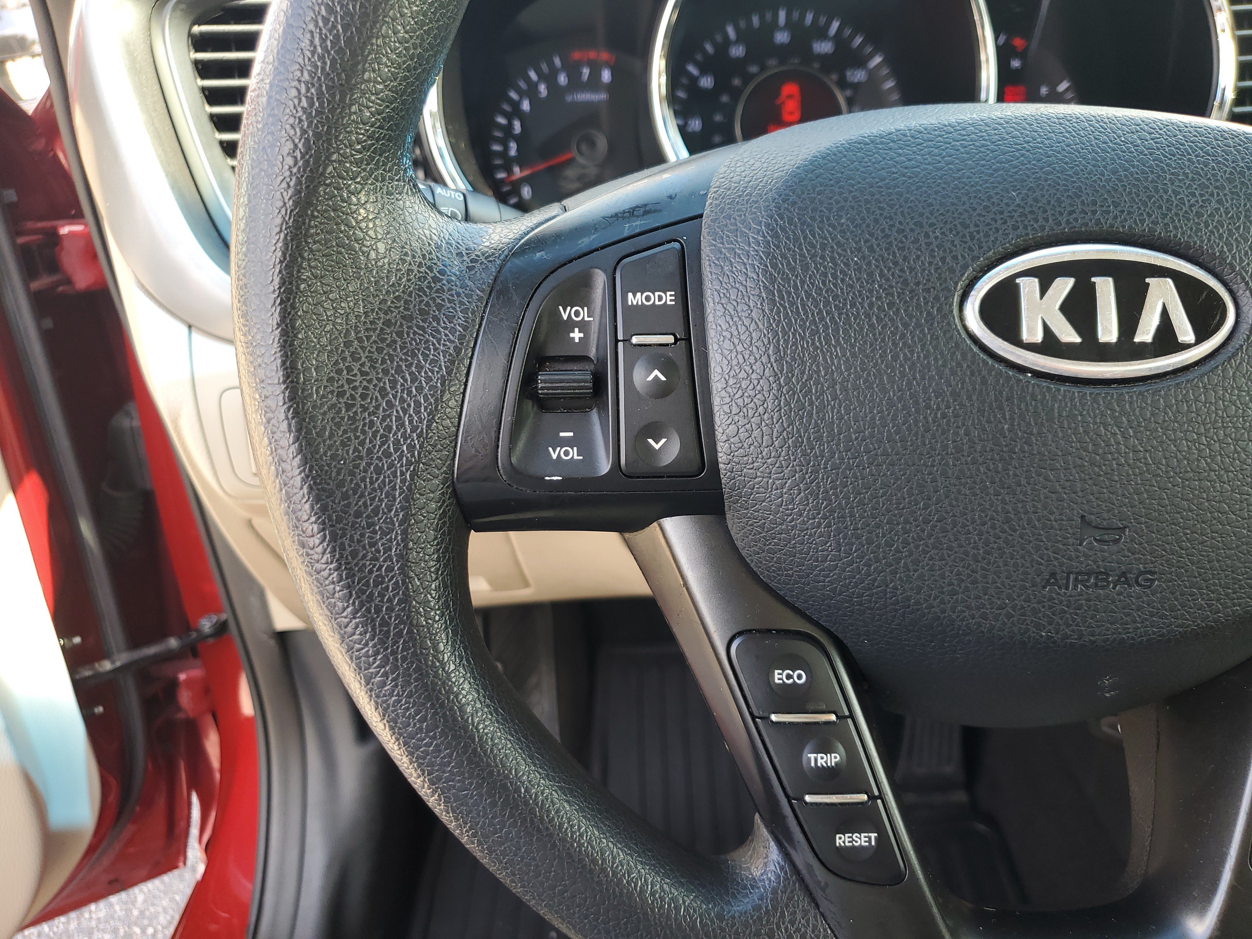 Used 2012 Kia Optima LX FWD image 25