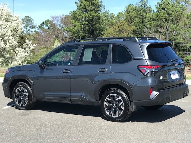 Certified 2025 Subaru Forester Premium w/ Protection Package image 4
