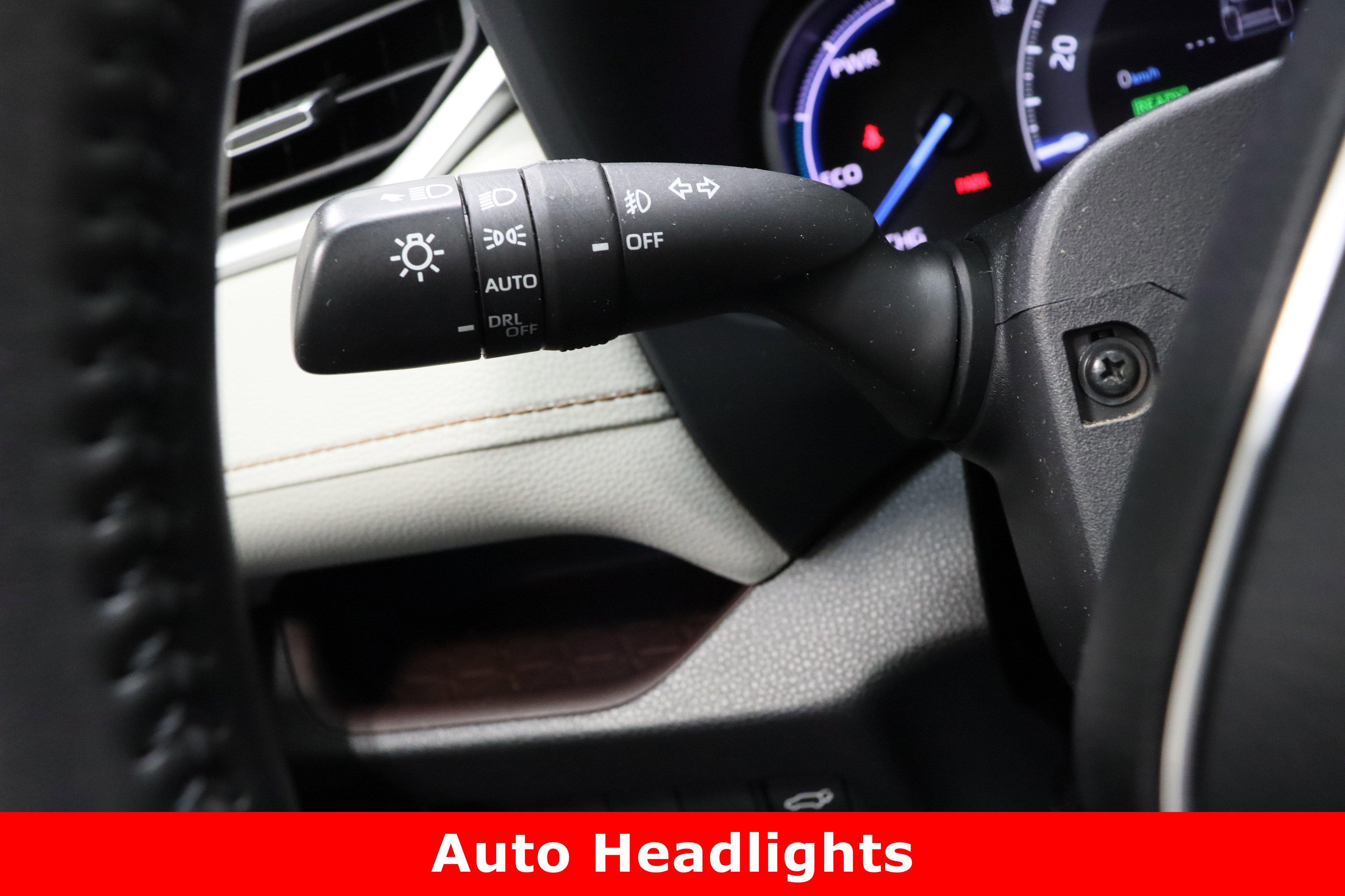 Certified 2022 Toyota RAV4 Limited image 26