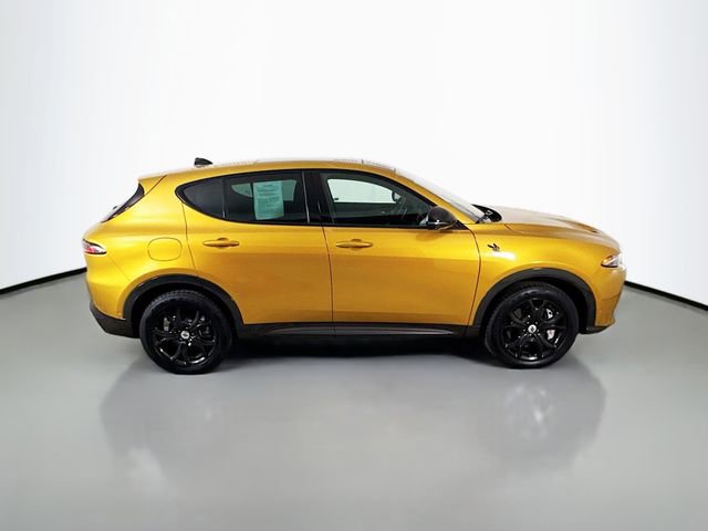 Used 2024 Dodge Hornet R/T Plus w/ Tech Pack Plus image 8