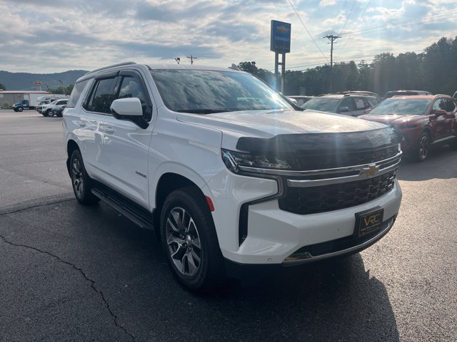 Used 2024 Chevrolet Tahoe LS w/ Driver Alert Package RWD image 2