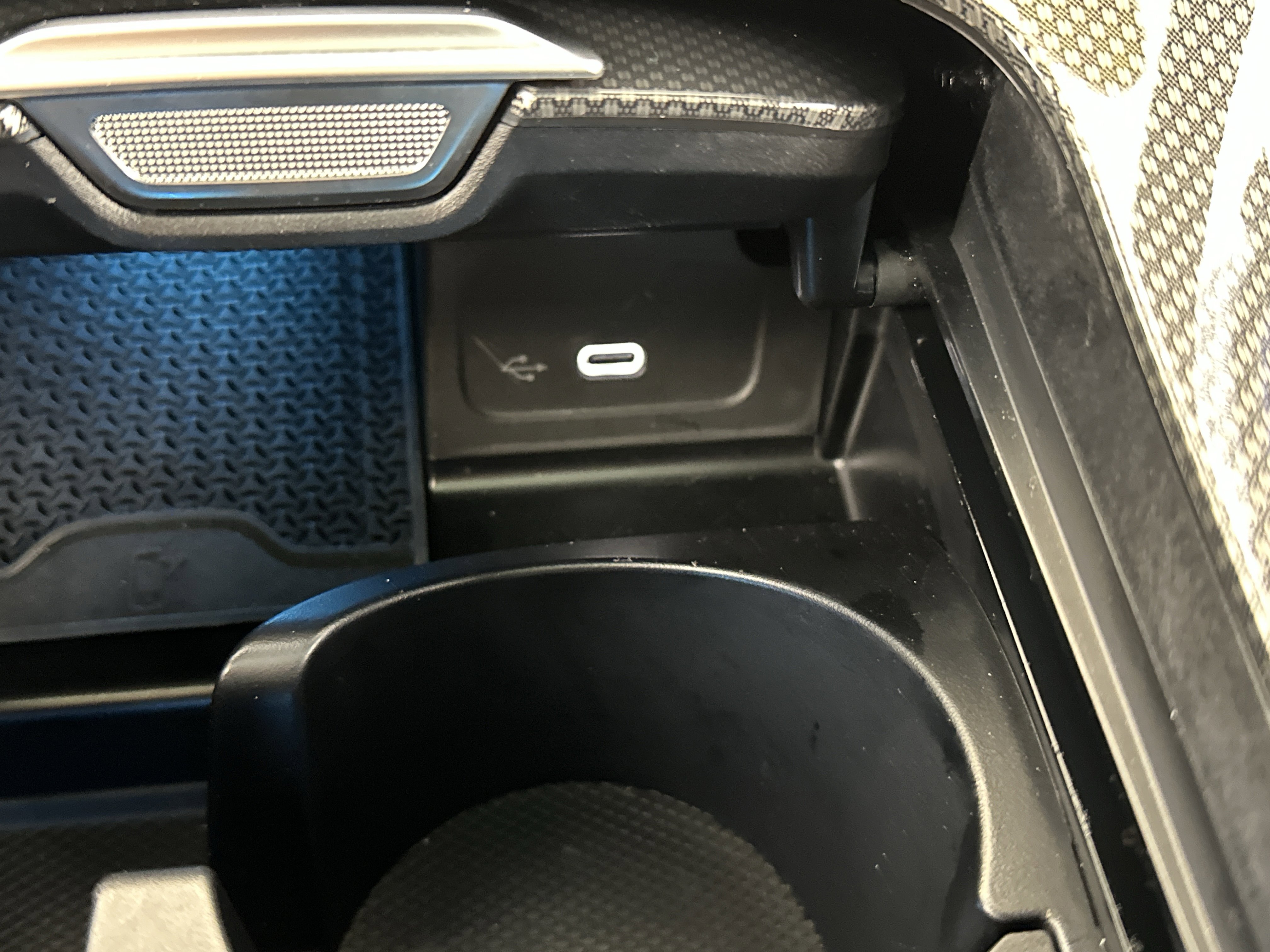 Certified 2024 Mercedes-Benz CLE 300 4MATIC Coupe image 23