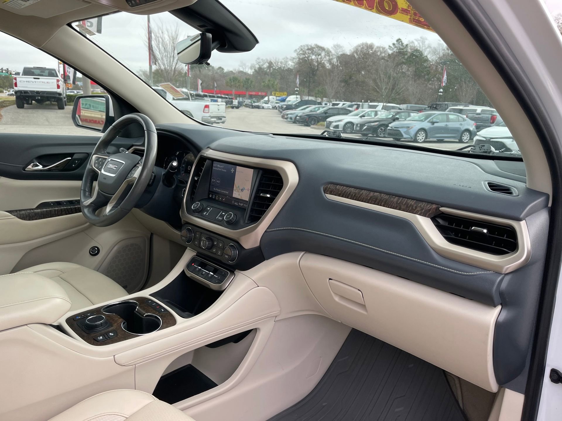 Used 2020 GMC Acadia Denali w/ Trailering Package image 28