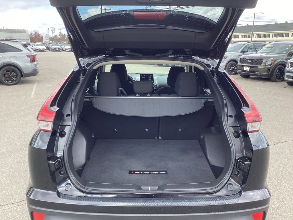 Used 2024 Mitsubishi Eclipse Cross LE AWD/4WD image 8