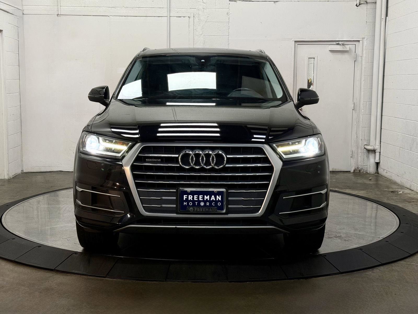 Used 2019 Audi Q7 2.0T Premium w/ Convenience Package image 3