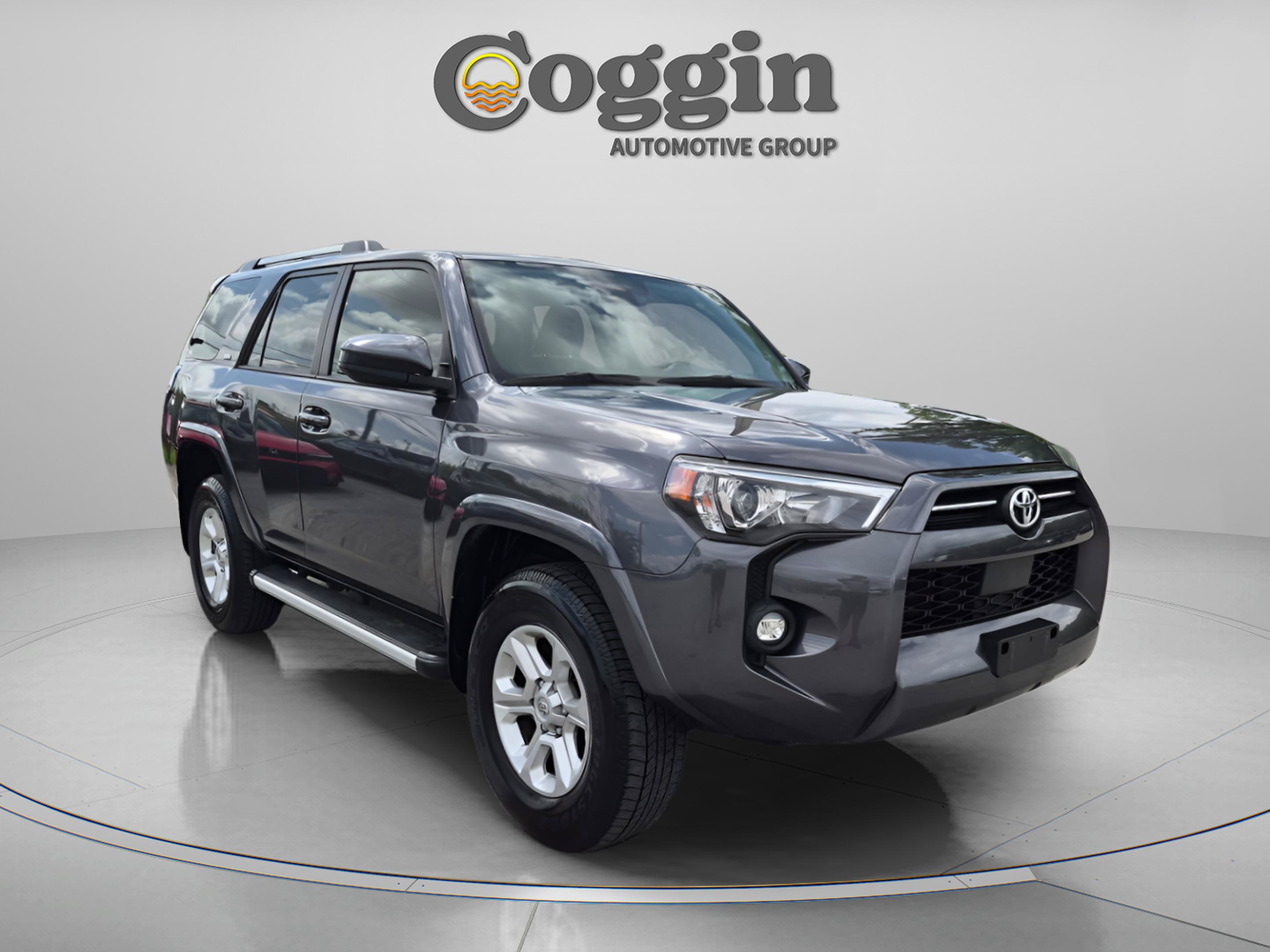 Used 2023 Toyota 4Runner SR5 AWD/4WD image 8