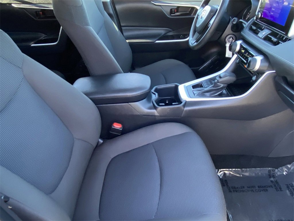 Certified 2025 Toyota RAV4 LE image 14