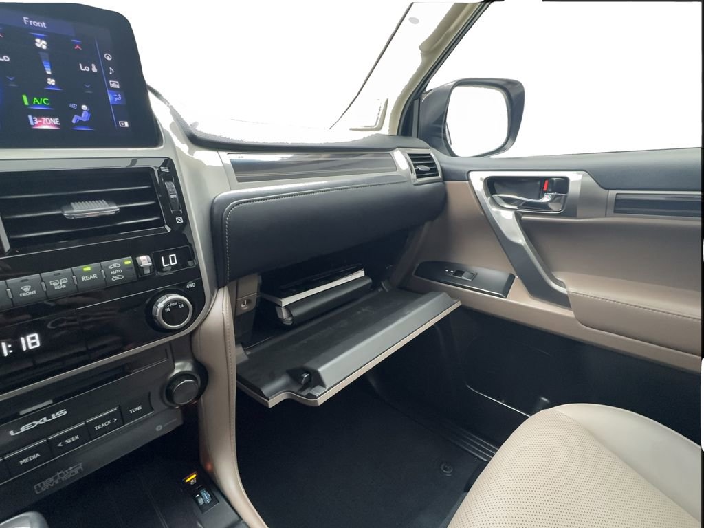 Used 2022 Lexus GX 460 Premium w/ Premium Plus Package AWD/4WD image 45