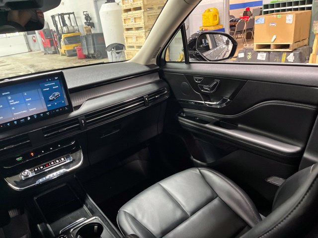 Certified 2023 Lincoln Corsair AWD w/ Equipment Group 101A image 64