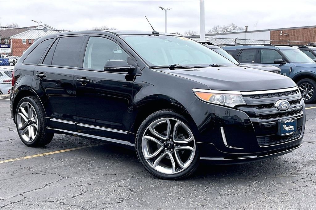 Used 2013 Ford Edge Sport w/ Driver Entry Pkg image 32