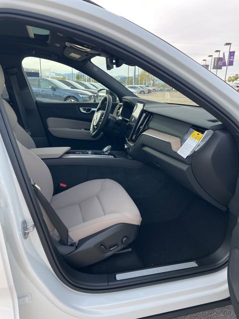 New 2026 Volvo XC60 B5 Plus w/ Protection Package Premier image 31