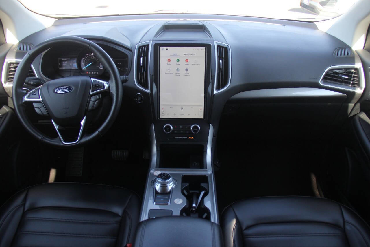 Used 2024 Ford Edge SEL image 14