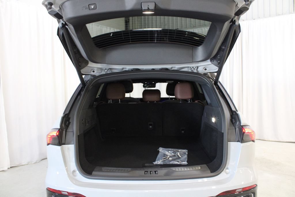 New 2026 Lincoln Nautilus Reserve AWD/4WD image 32