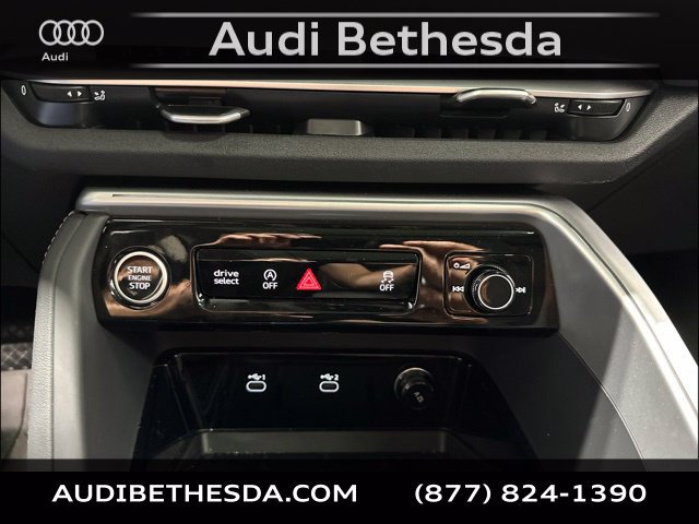 Certified 2025 Audi Q5 Premium Plus AWD/4WD image 24