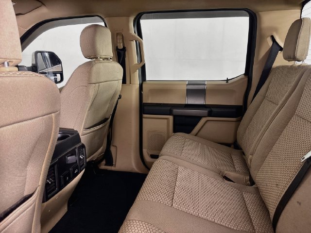 Used 2020 Ford F250 XLT w/ XLT Premium Package RWD image 19