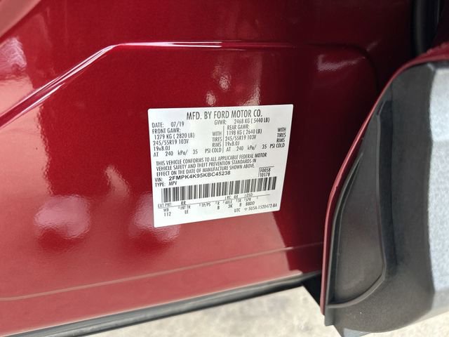 Used 2019 Ford Edge Titanium w/ Cold Weather Package image 37