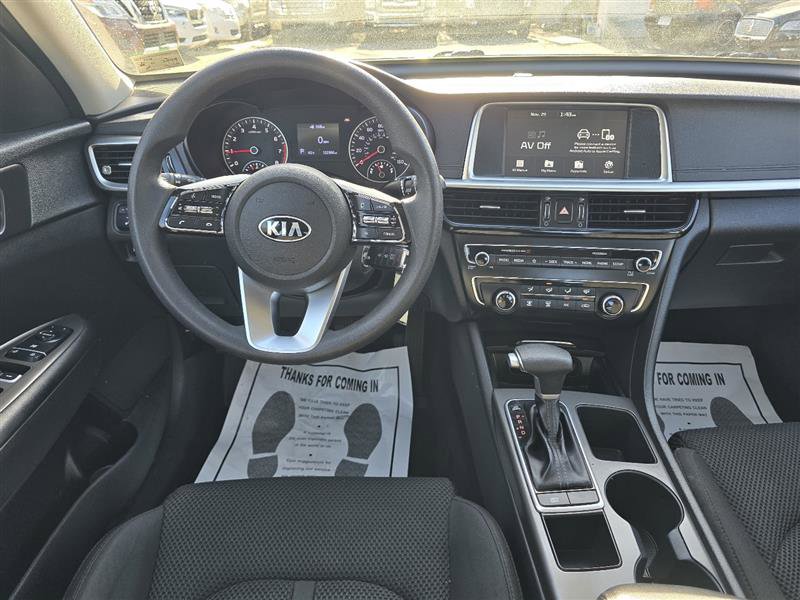 Used 2019 Kia Optima LX image 17