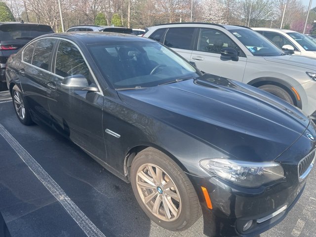 Used 2015 BMW 528i Sedan image 3