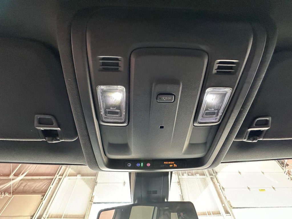 Used 2022 GMC Yukon XL SLE w/ Max Trailering Package image 30