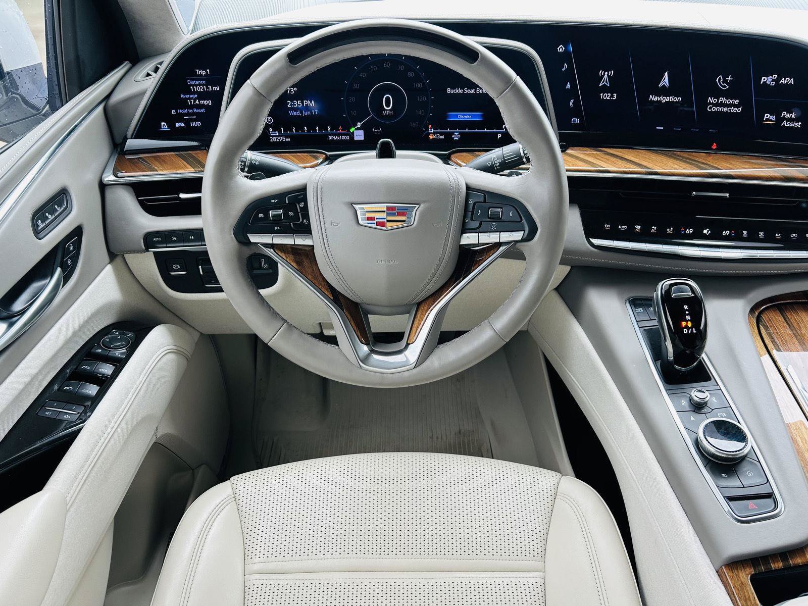 Used 2024 Cadillac Escalade Sport Platinum AWD/4WD image 22