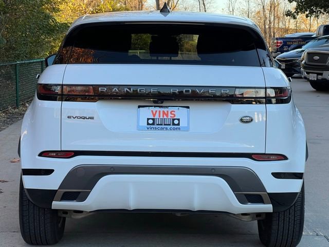 Used 2023 Land Rover Range Rover Evoque R-Dynamic S image 4