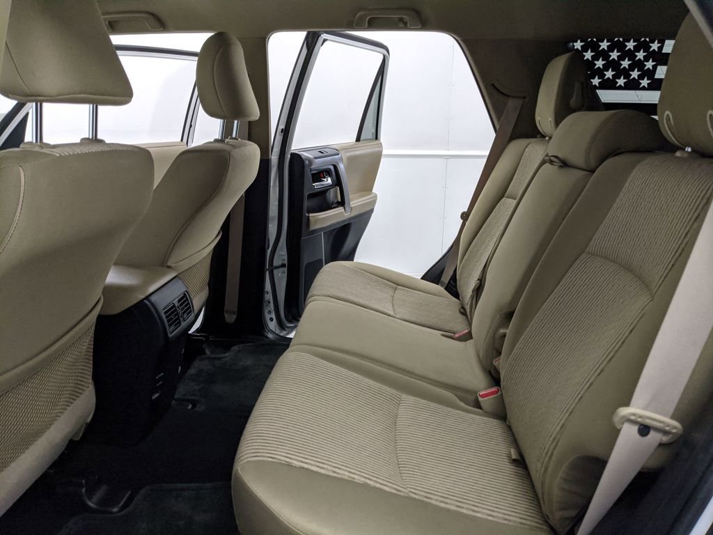 Used 2019 Toyota 4Runner SR5 image 18