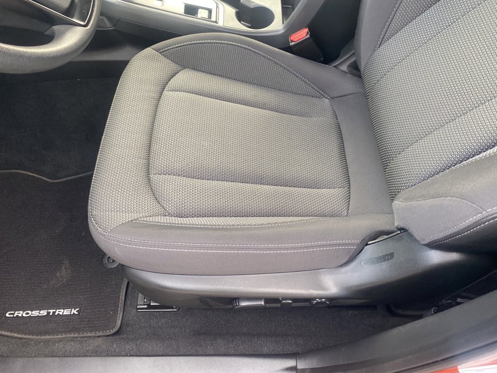 Used 2024 Subaru Crosstrek 2.0i Premium image 4