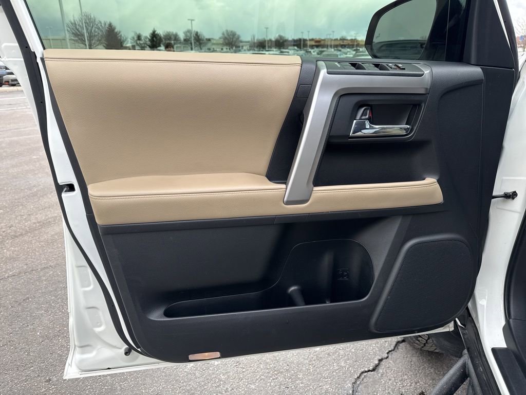 Used 2023 Toyota 4Runner SR5 Premium w/ Moonroof Package image 31