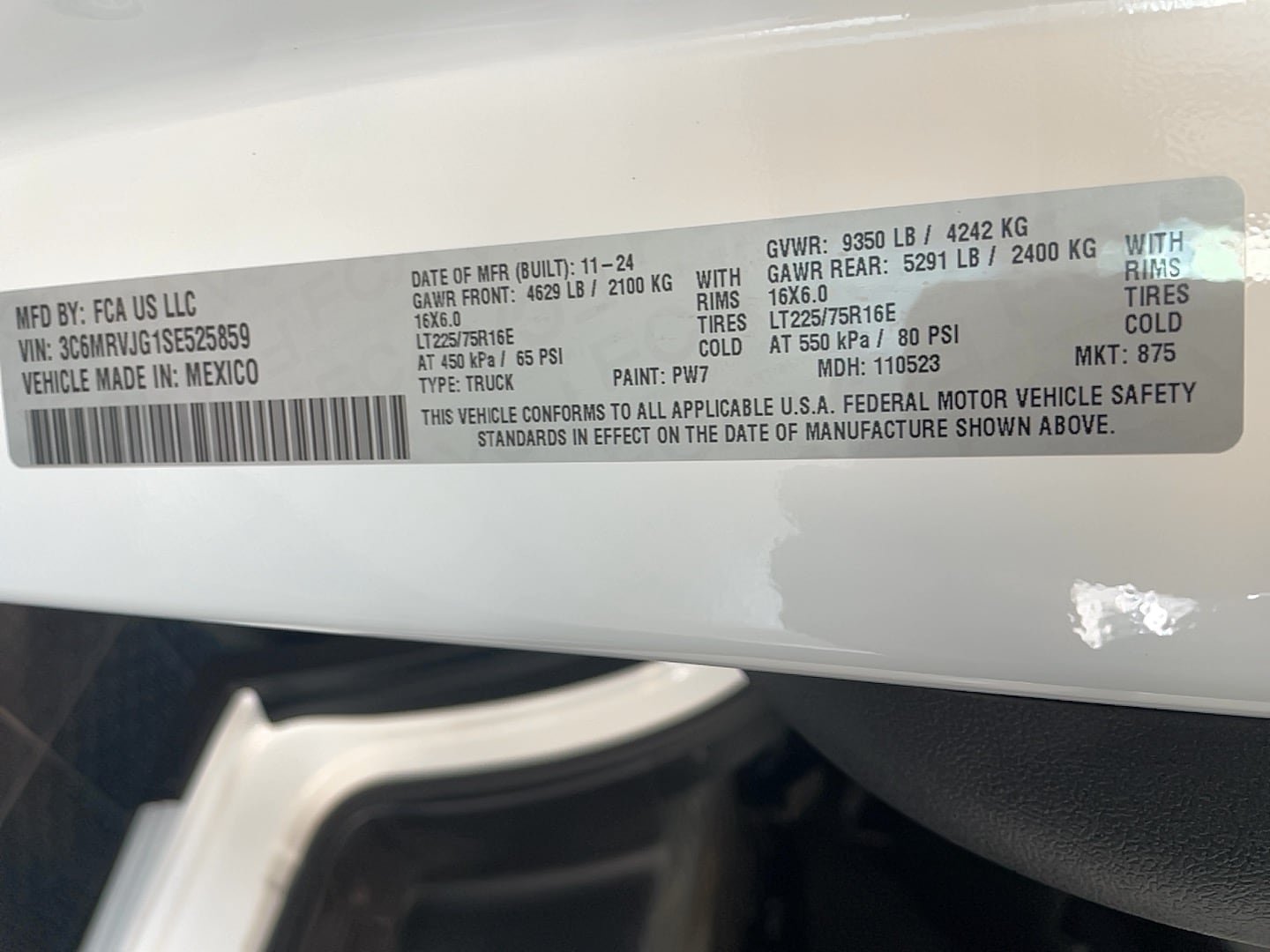 Used 2025 RAM ProMaster 3500 w/ Safety Group FWD image 20